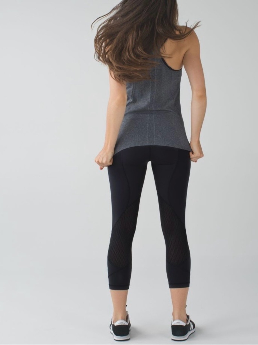 Lululemon Pace Rival Crop 22” Crop Leggings Capri Mesh Pockets Stretch Black 4